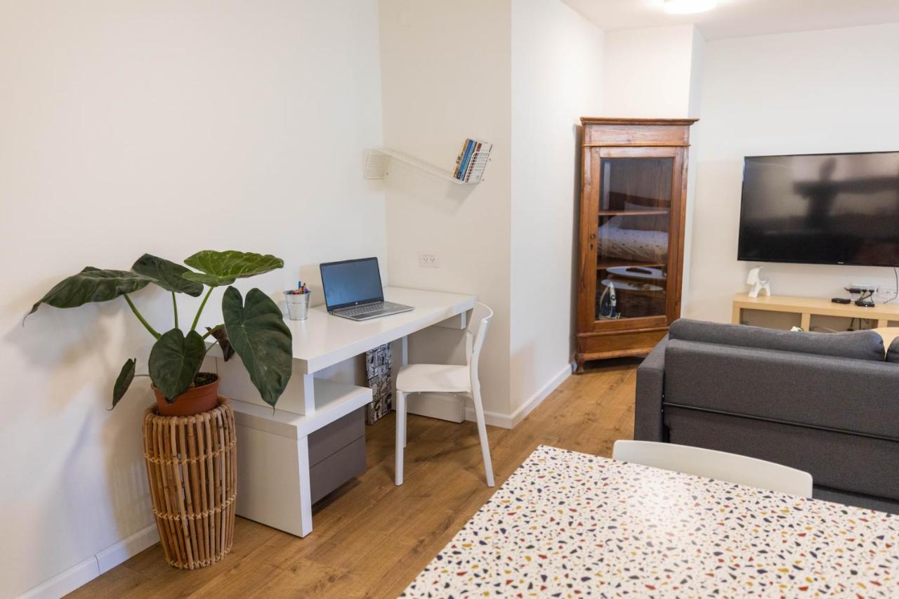 Sheba-Shik Studio Apartment: Tel Hashomer Charm Ramat Gan Exterior photo